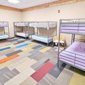 Bed 8-Bed Mixed Dormitory Room
